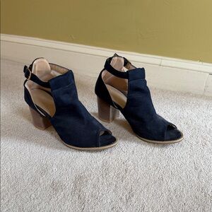 Elegant navy blue Women's Heeled Sandals